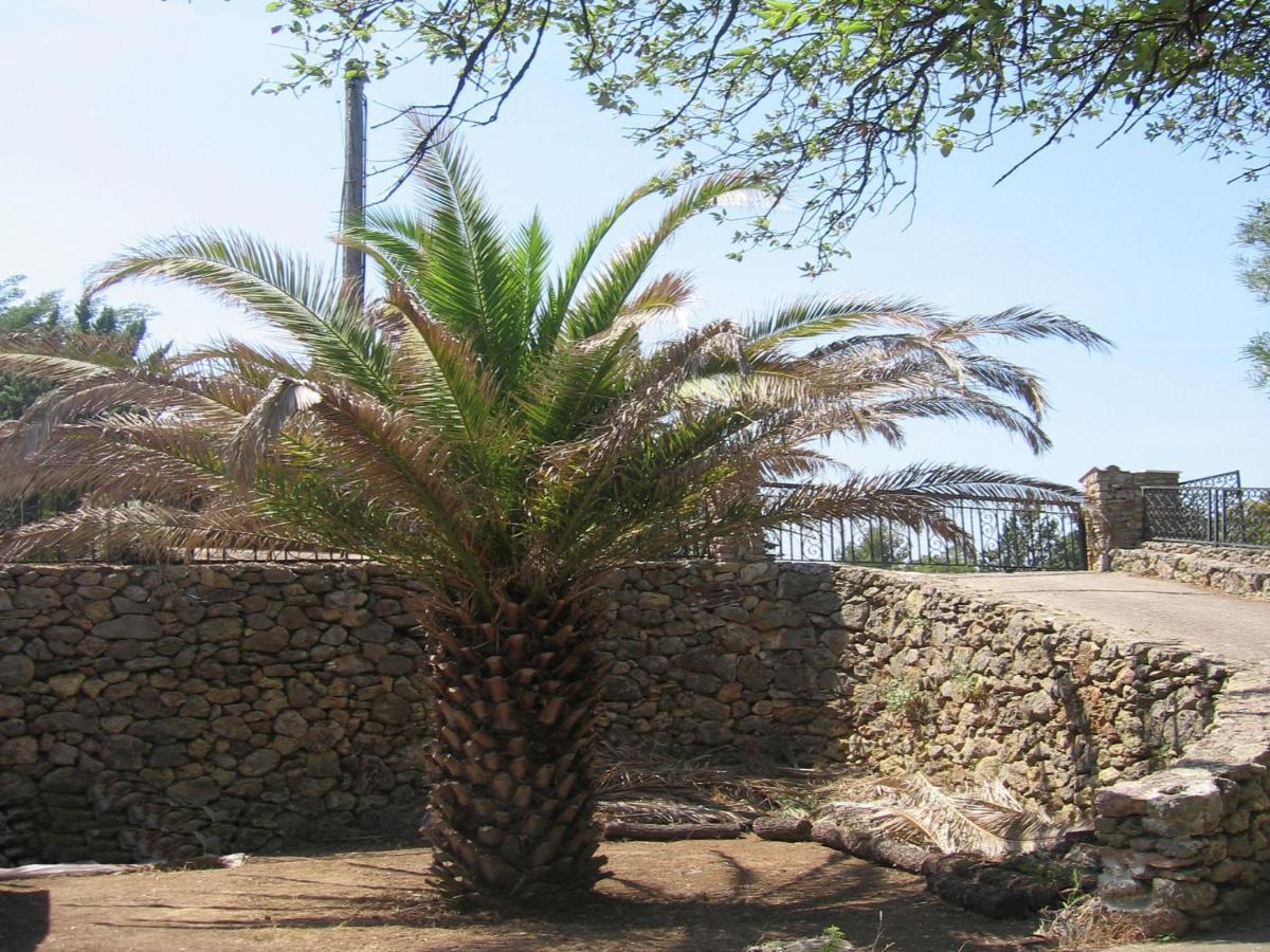 Charming Holiday On A Secured Private Domain With Large Swimming Pool