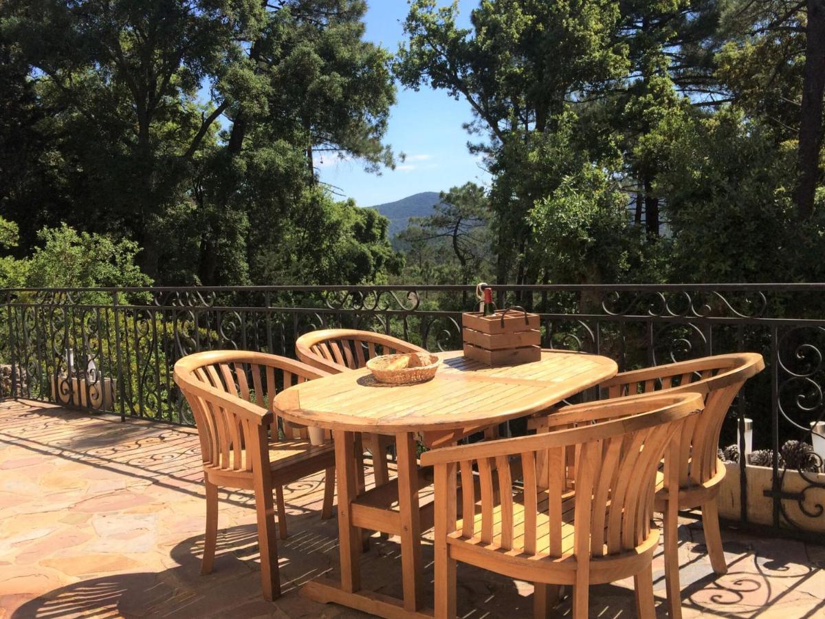 Charming Holiday On A Secured Private Domain With Large Swimming Pool