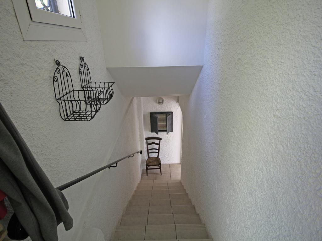 Hébergement de vacances Charming Holiday On A Secured Private Domain With Large Swimming Pool *